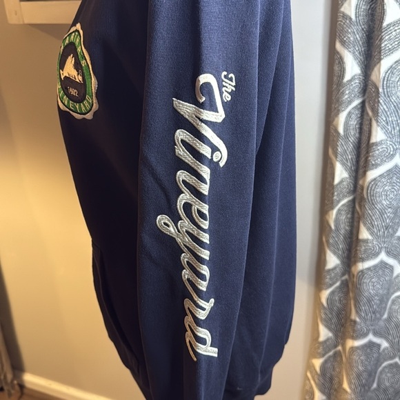 Martha’s Vineyard Embroidered Zip Up Mock Neck Sweatshirt SZ Medium - Picture 4 of 8